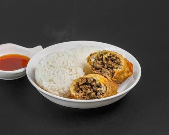 1 Egg Roll Combination Meal.