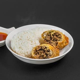 1 Egg Roll Combination Meal